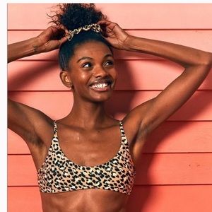 Aerie Leopard Print Scoop Bikini Top size large